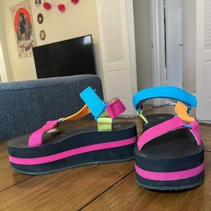 Wild Fable Platform Strappy Sandals